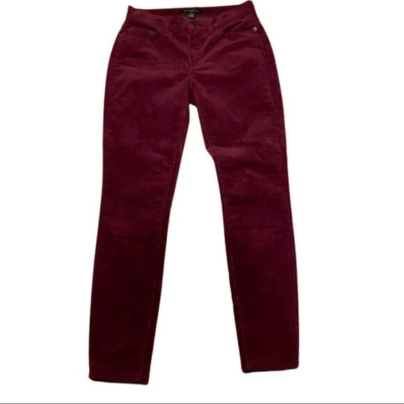 Banana Republic Cords in Beet Red - Picture 7 of 8
